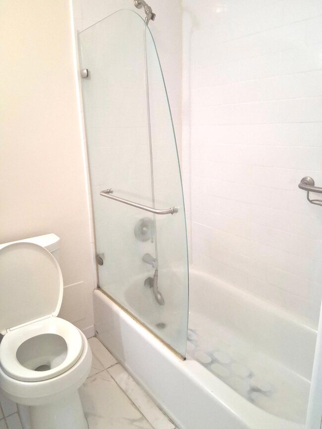 42 Sussex B unit B, West Palm Beach, FL 33417 - photo 4