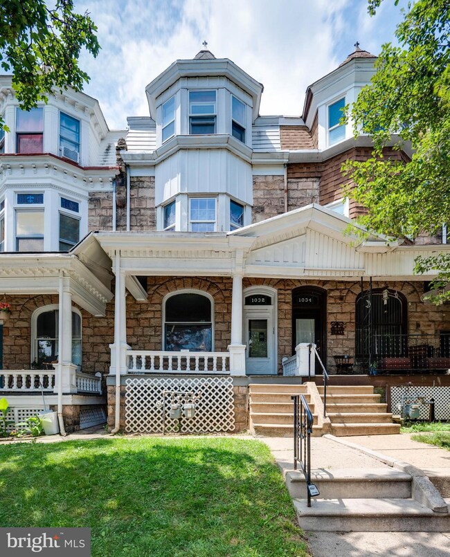 1032 N 5th St, Reading, PA 19601 - photo 2