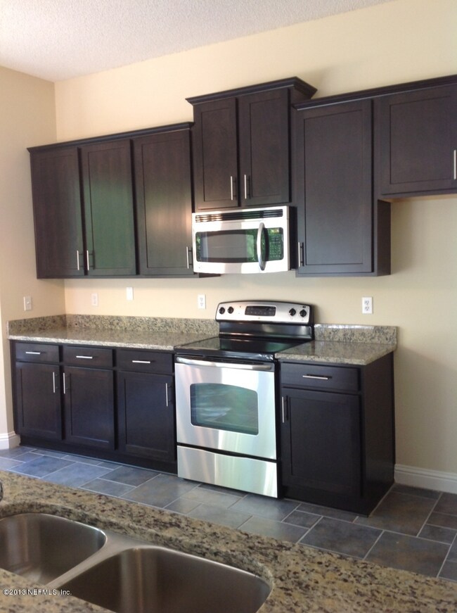 Kitchen (2)