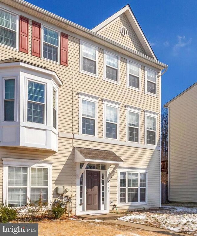 2591 Brown Alder Ct, Odenton, MD 21113 - photo 3