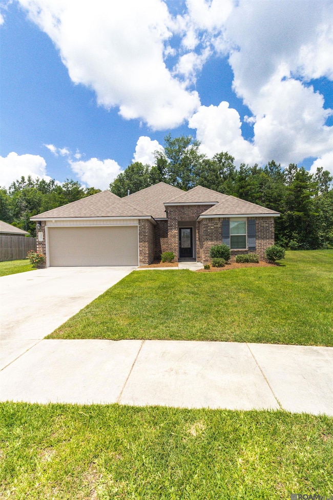 35691 Forest Manor Ave, Denham Springs, LA 70706 - photo 2