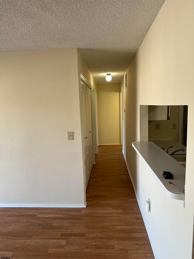 203 Colonial Ct unit A3, Galloway, NJ 08205 - photo 4