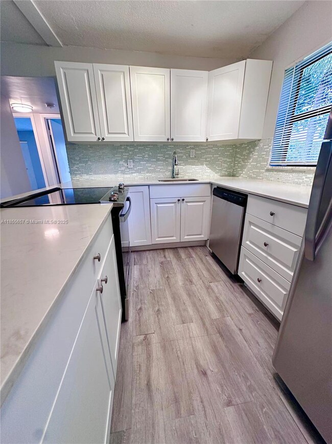 120 Meadows Cir unit 120, Boynton Beach, FL 33436 - photo 4