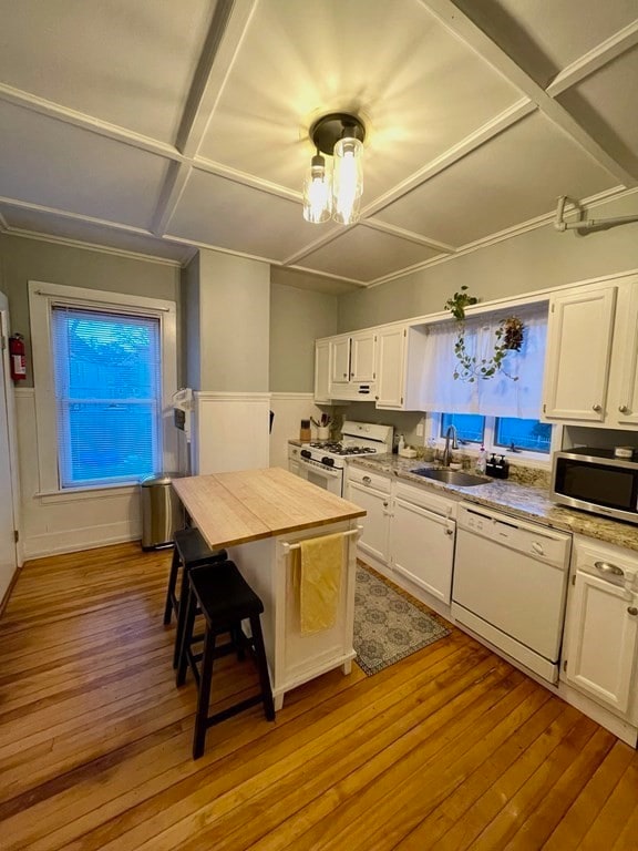 18 Maple Ave unit 1, Swampscott, MA 01907 - photo 5