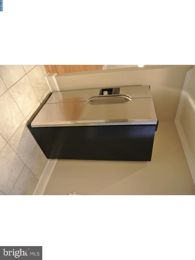 2721 Orthodox St, Philadelphia, PA 19137 - photo 7