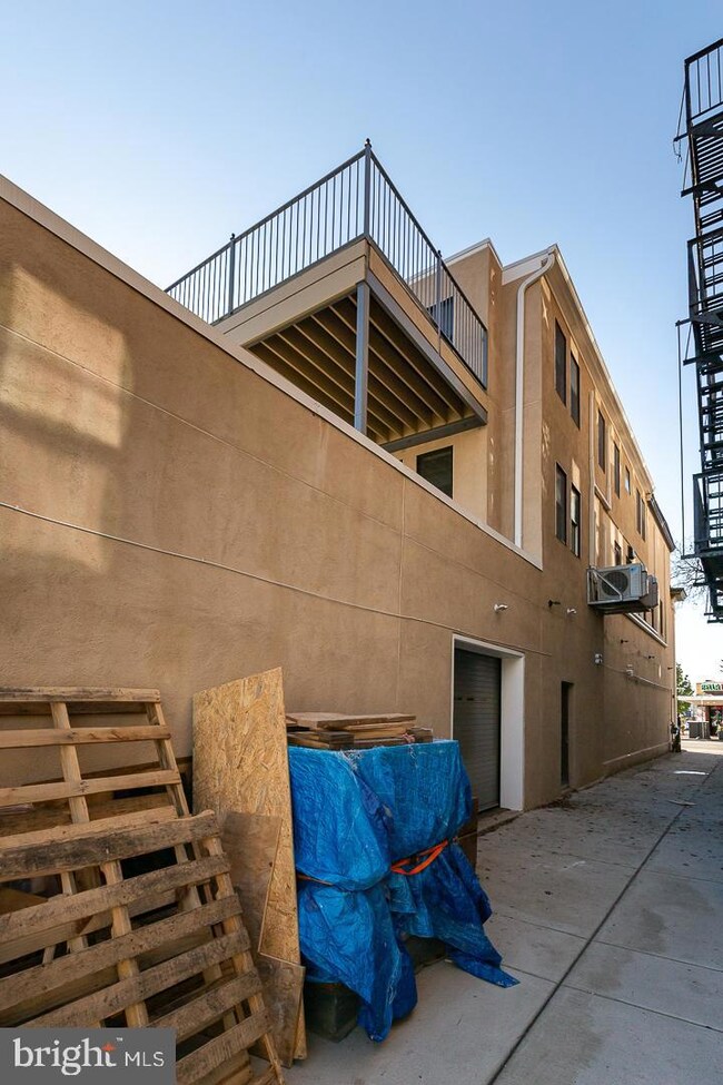 15 E Lancaster Ave unit 3RD FLOOR, Ardmore, PA 19003 - photo 7