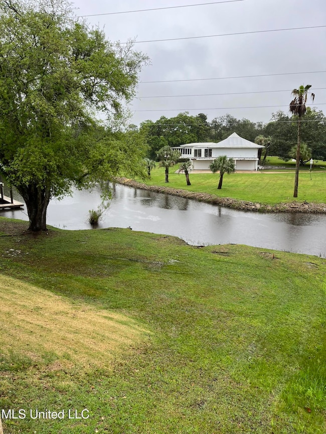 461 & 463 Goose Pointe Blvd, Biloxi, MS 39531 - photo 3