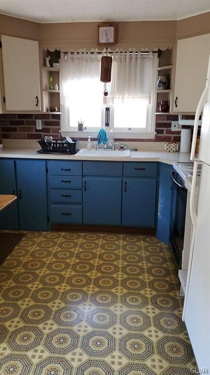 226 E Ettwein St, Bethlehem, PA 18018 - photo 6