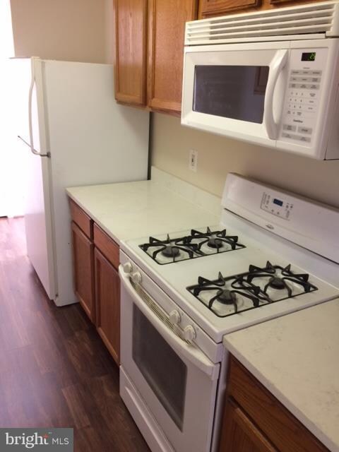 unlisted-address, Greenbelt, MD 20770 - photo 7