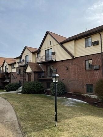 11 Royal Crest Dr unit 12, Randolph, MA 02368 - photo 5