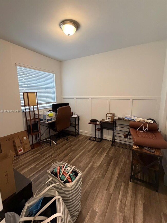 2301 NW 96th Terrace unit 16D, Pembroke Pines, FL 33024 - photo 5