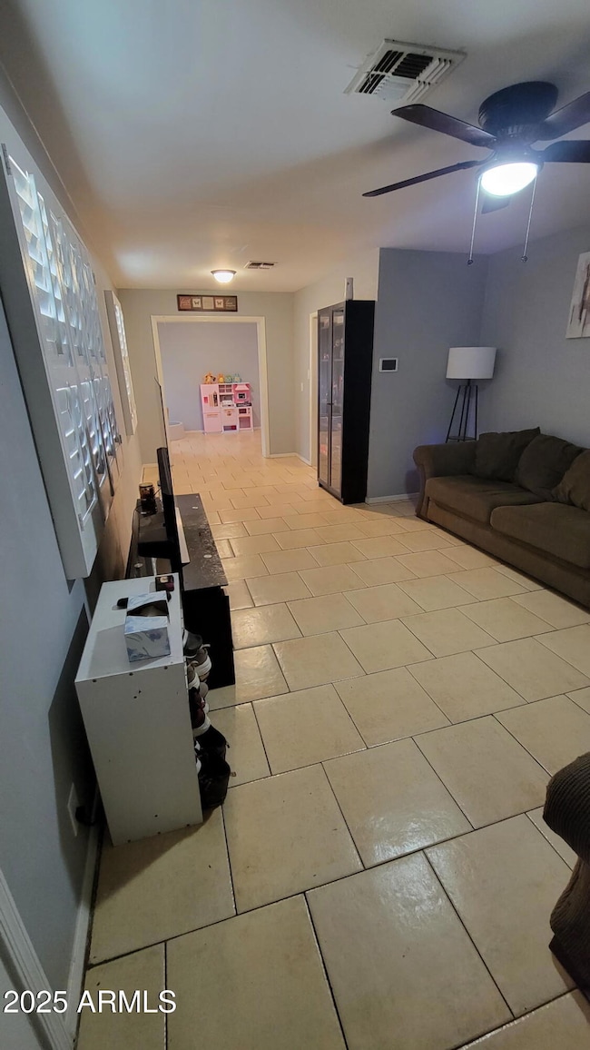 136 E Solano Dr, Goodyear, AZ 85338 - photo 3