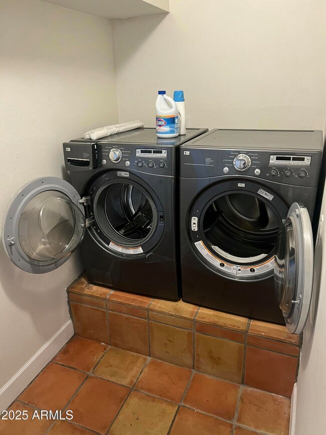 522 E Wesleyan Dr, Tempe, AZ 85282 - photo 7