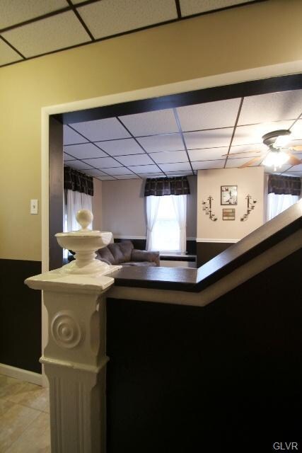 Decorative Woodwork/ Livingroom