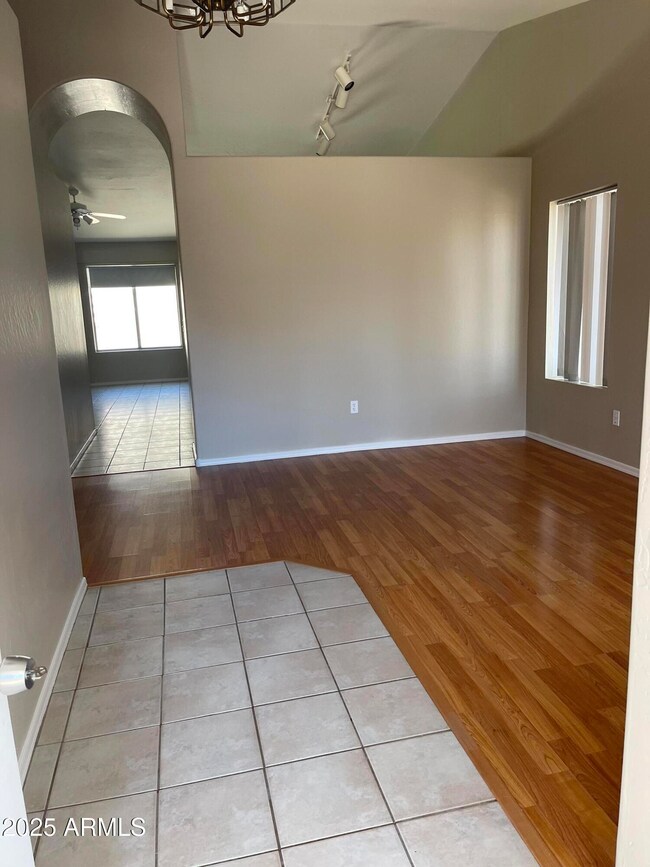 2463 S Avoca Cir, Mesa, AZ 85209 - photo 3