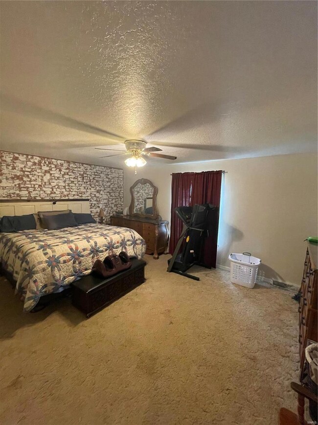 2563 Praise St, Poplar Bluff, MO 63901 - photo 7