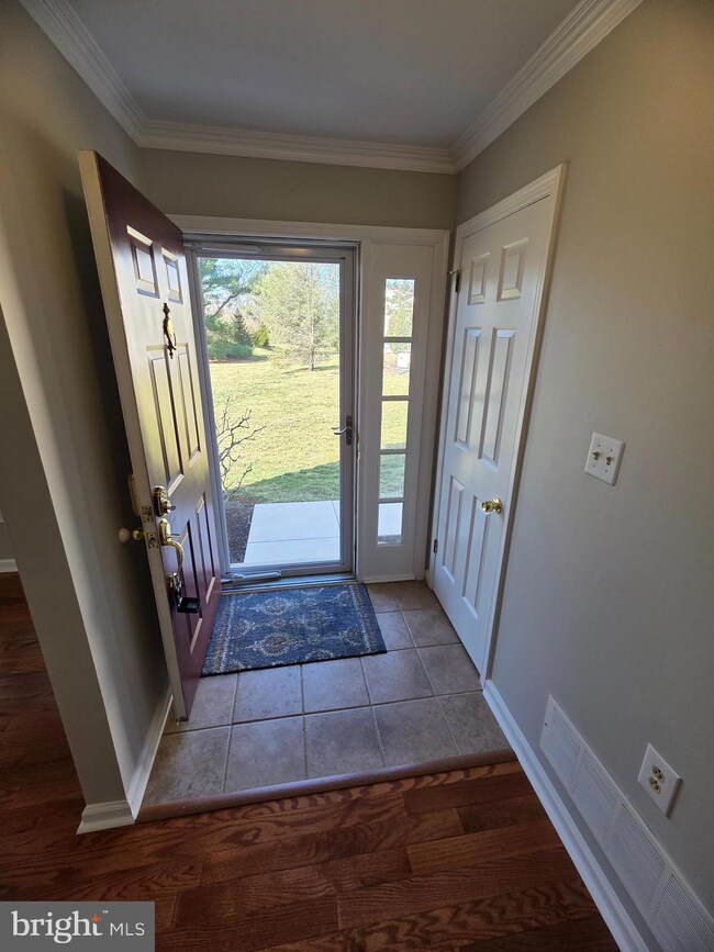 307 Meadow Ct unit 307, Glen Mills, PA 19342 - photo 3