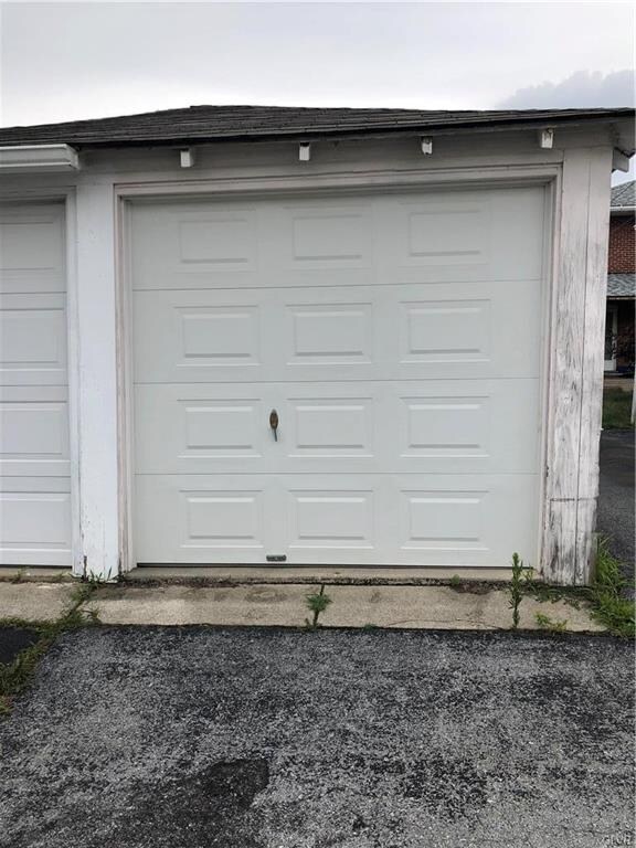 814 Chestnut St, Emmaus, PA 18049 - photo 3