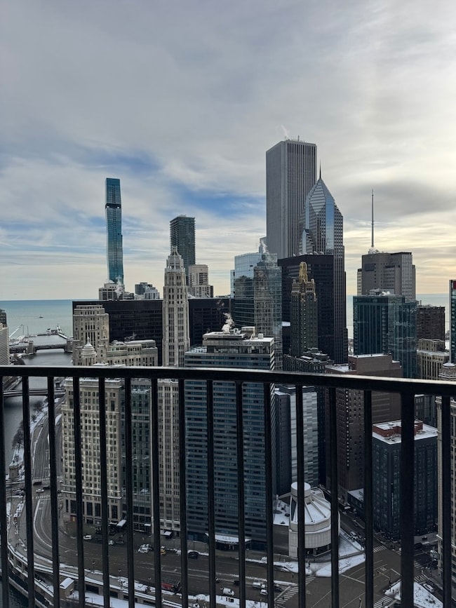 Marina City unit 5032, Chicago, IL 60654 - photo 3