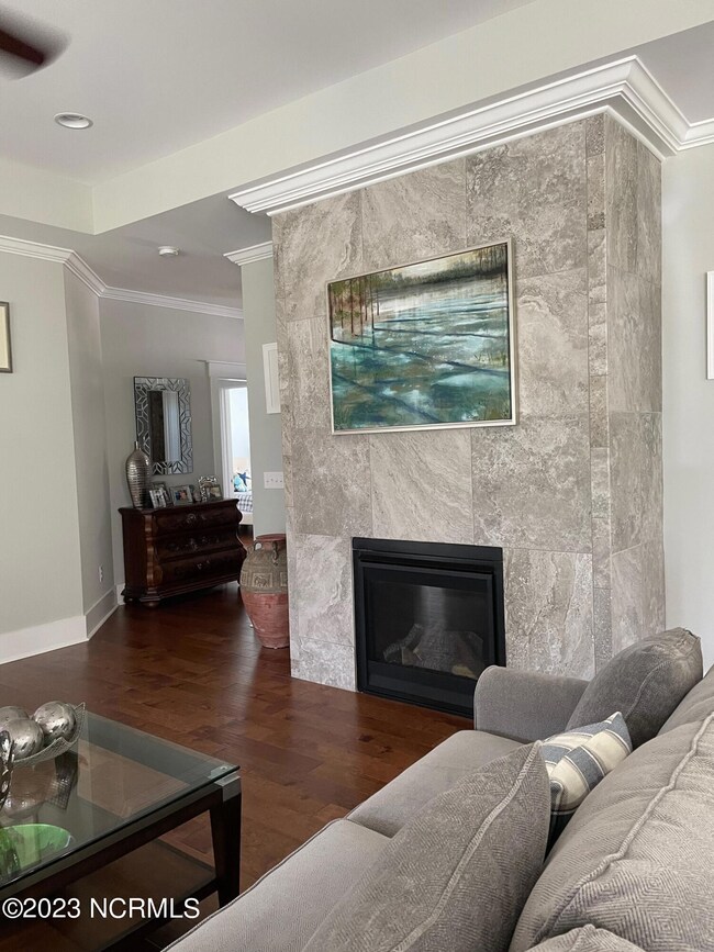 7) 26526-64067fef3dec3