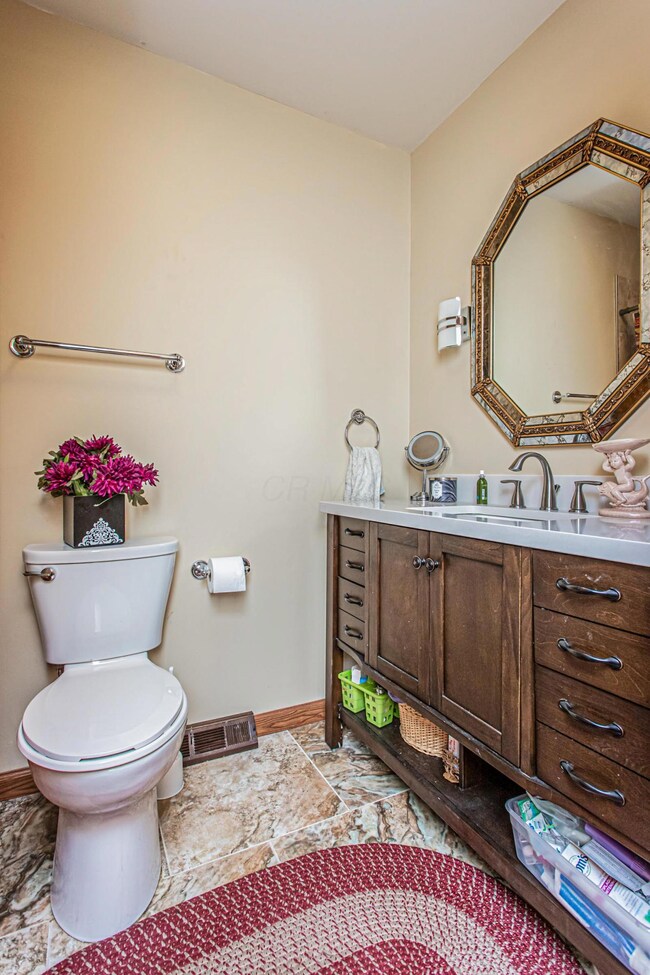 Guest Bath 1