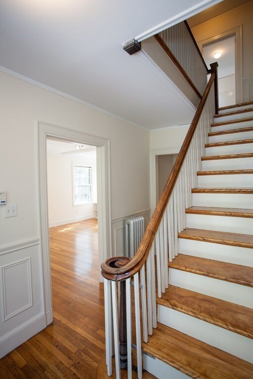 4 Bates St unit 1, Cambridge, MA 02140 - photo 3