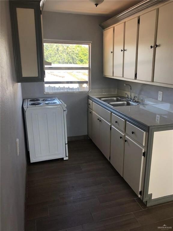 304 San Vicente Dr, Alamo, TX 78516 - photo 5