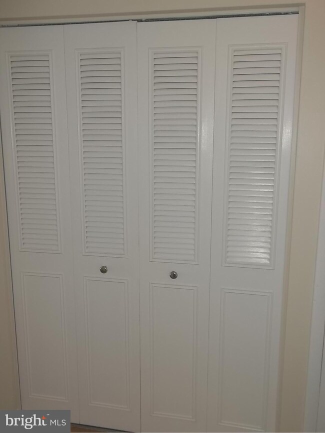 19930 Stoney Point Way, Germantown, MD 20876 - photo 4