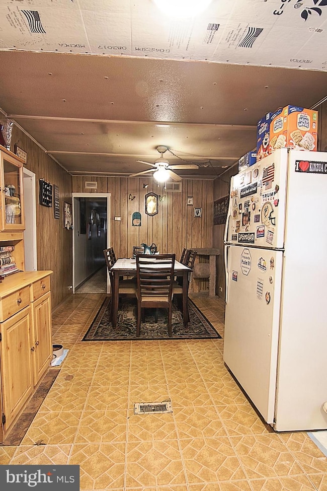 1406 N State St, Pottstown, PA 19464 - photo 5