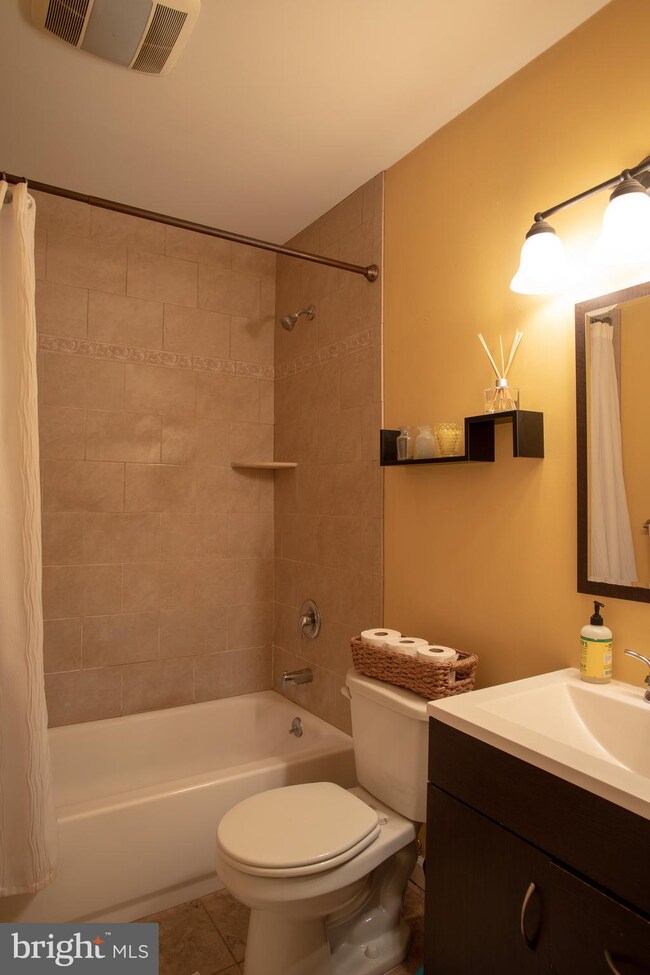 118 Roberts Rd, Brookhaven, PA 19015 - photo 7