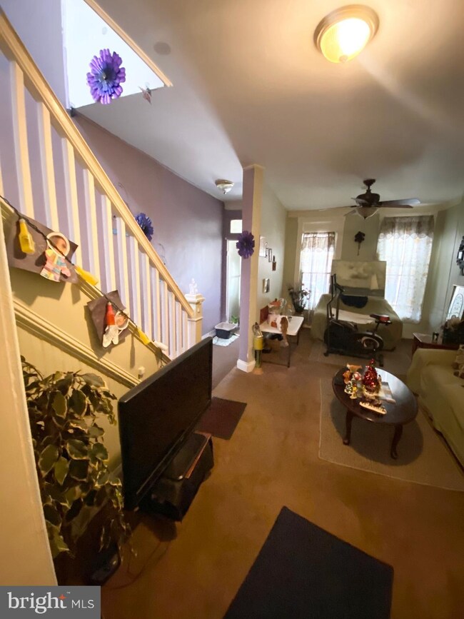 1530 N Rosedale St, Baltimore, MD 21216 - photo 3