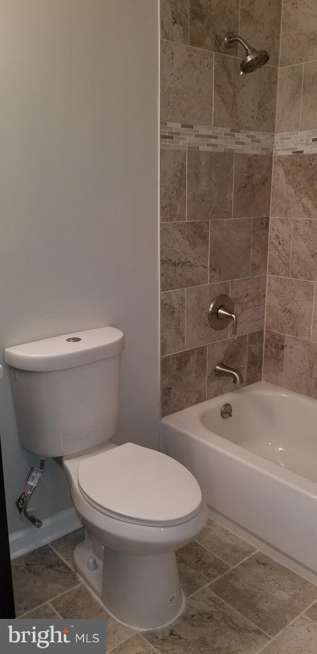 5206 Cumberland St, Capitol Heights, MD 20743 - photo 7