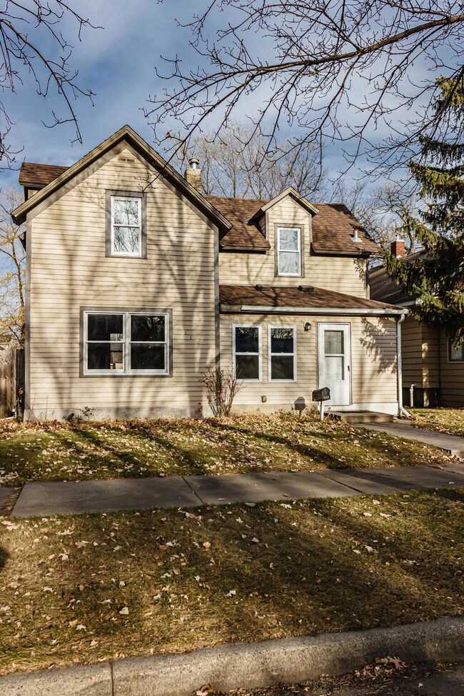 310 4th Ave NE, Saint Cloud, MN 56304 - photo 2