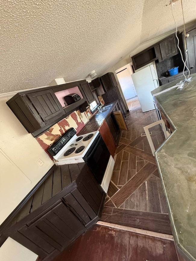 1800 E Jordan Rd unit 16, Mount Pleasant, MI 48858 - photo 5