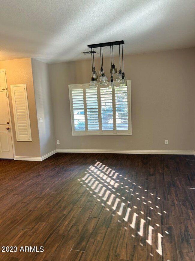 1073 E Jade Dr, Chandler, AZ 85286 - photo 3