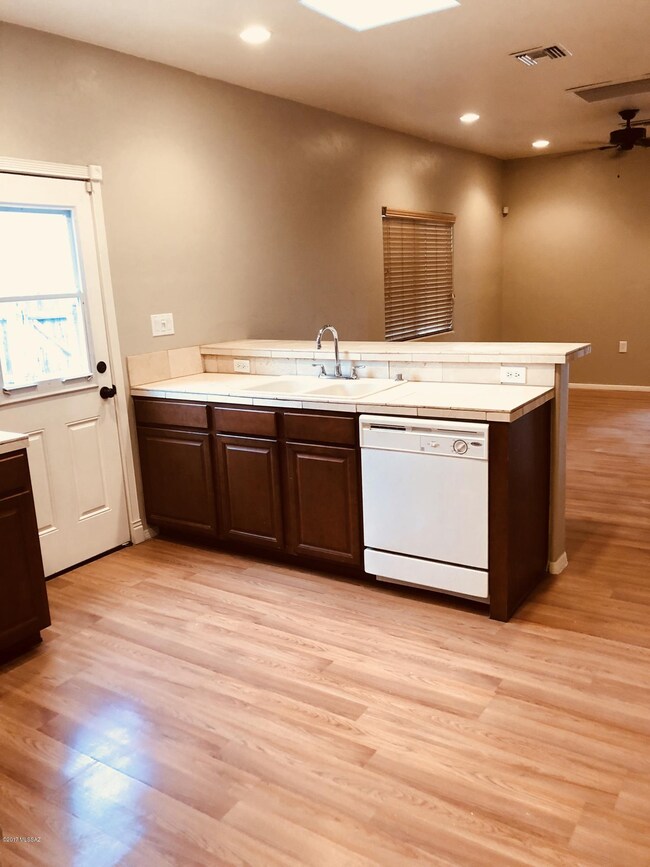 kitchen back