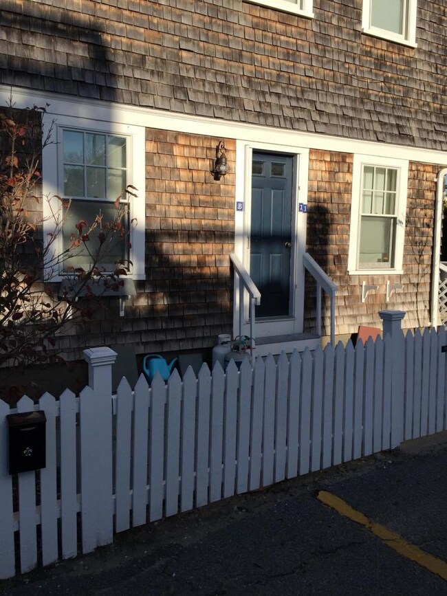 11 Atlantic Ave unit B, Provincetown, MA 02657 - photo 2