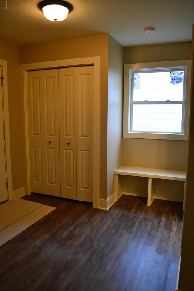 11874 Maplegrove Dr, Holland, MI 49424 - photo 7