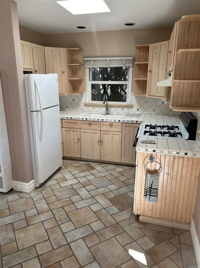 2530 Jefferson St, Carlsbad, CA 92008 - photo 6