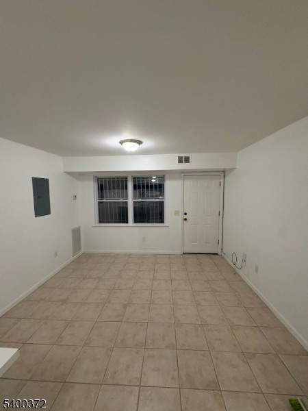 39 Stone St, Newark, NJ 07104 - photo 2