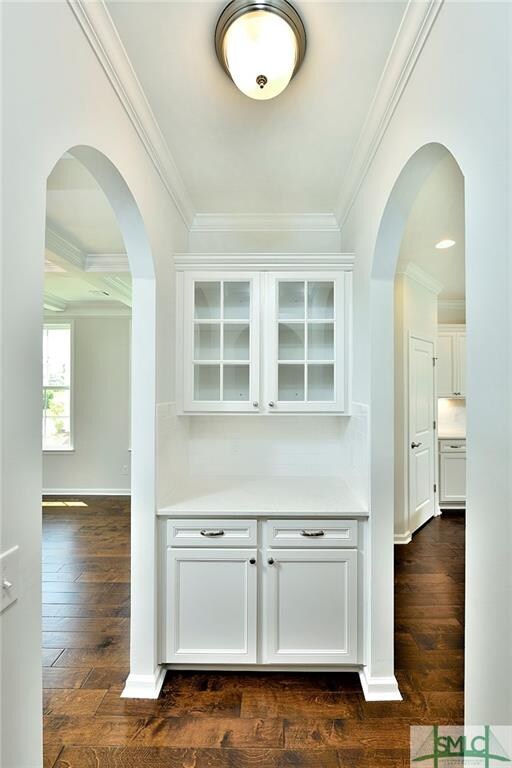 Butler's Pantry