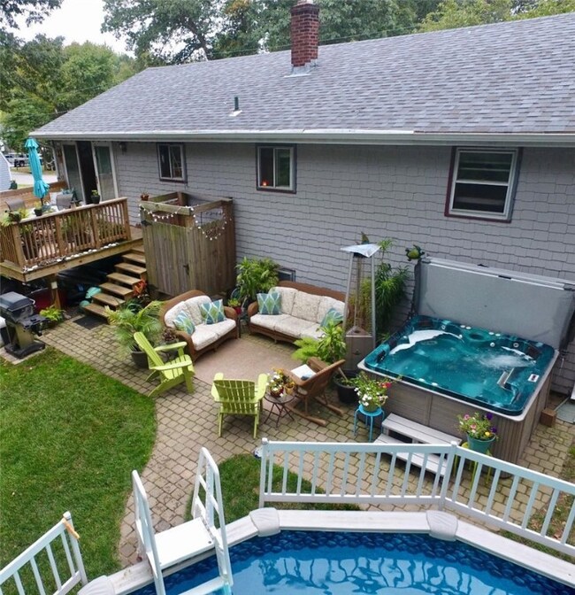 57 Beth Rd, Tiverton, RI 02878 - photo 3