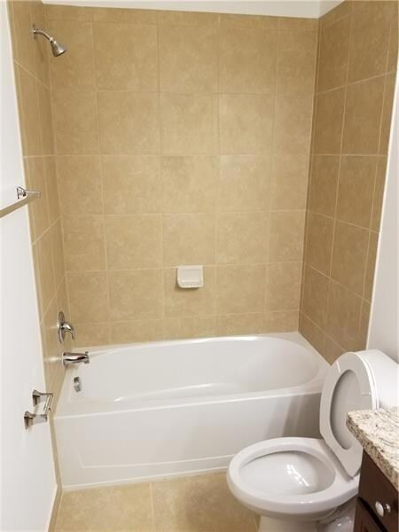 4614 Windmill Ln, Davie, FL 33328 - photo 7