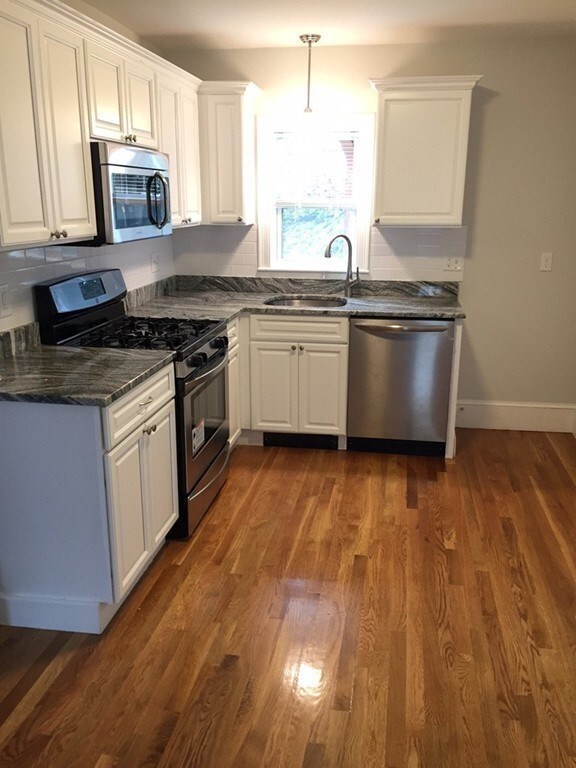 6 Augustus Ave unit 2, Roslindale, MA 02131 - photo 7