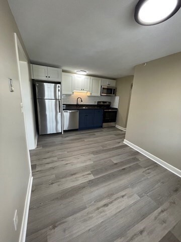 125 Common St unit 4, Quincy, MA 02169 - photo 2
