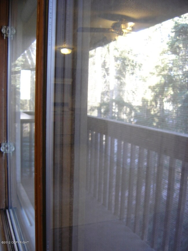 2911 E 84th Ave unit 4, Anchorage, AK 99507 - photo 4
