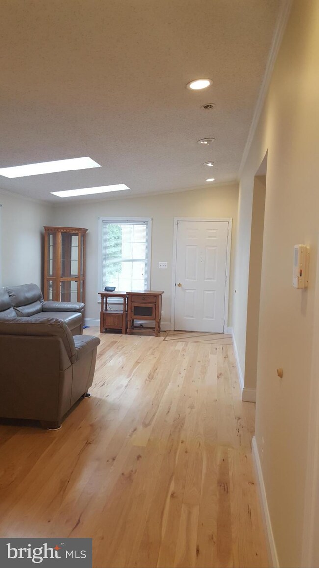 8965 Twelve Sons Ct, Jessup, MD 20794 - photo 5