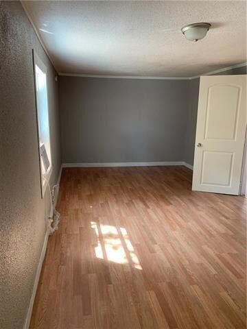 165 Avondale Ave, Azle, TX 76020 - photo 6