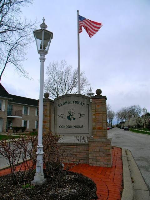 2710 Georgetowne Dr unit D2, Highland, IN 46322 - photo 4