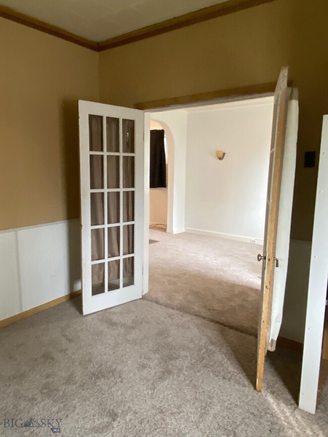 209 W Woolman St, Butte, MT 59701 - photo 4